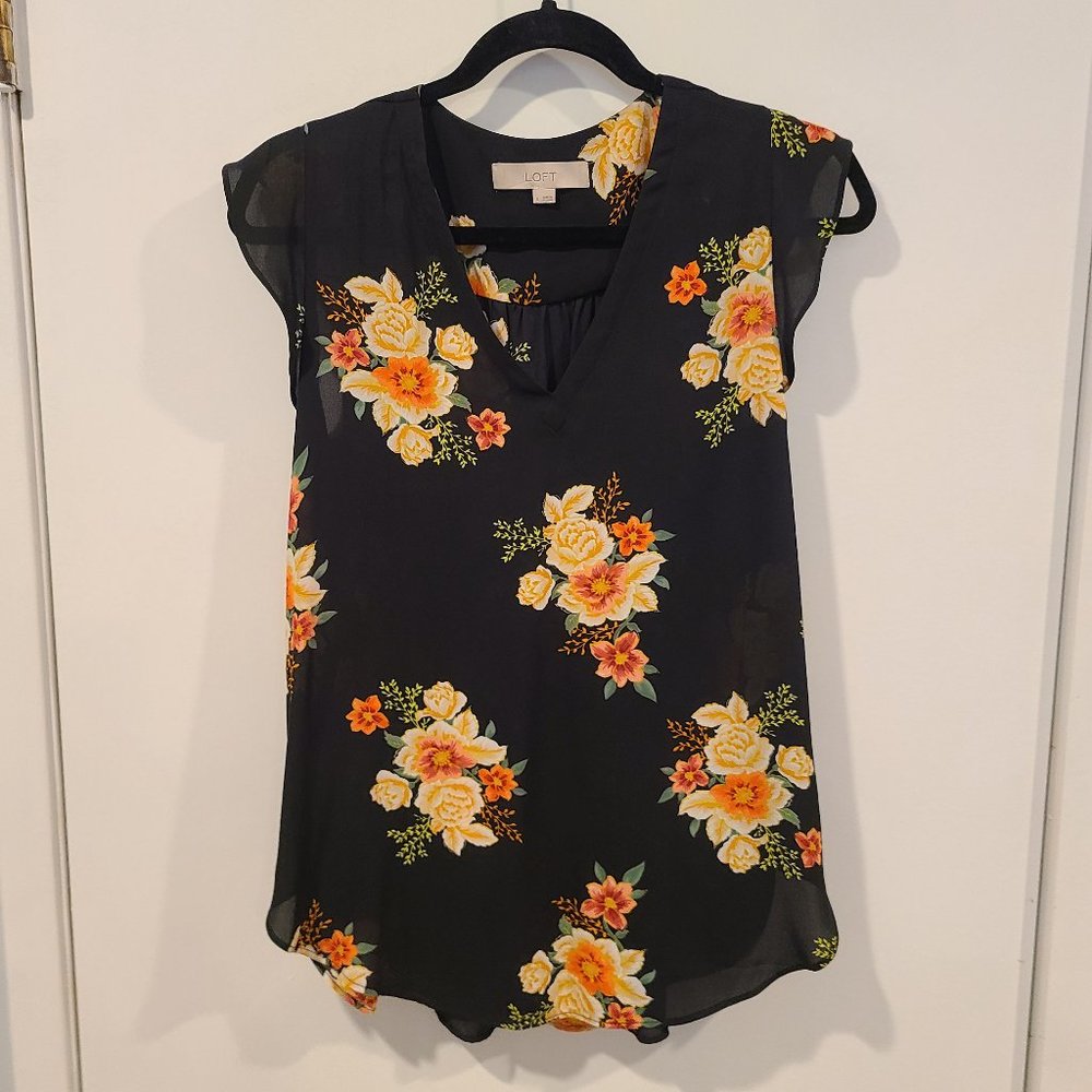 LOFT Floral Sleeveless V-Neck